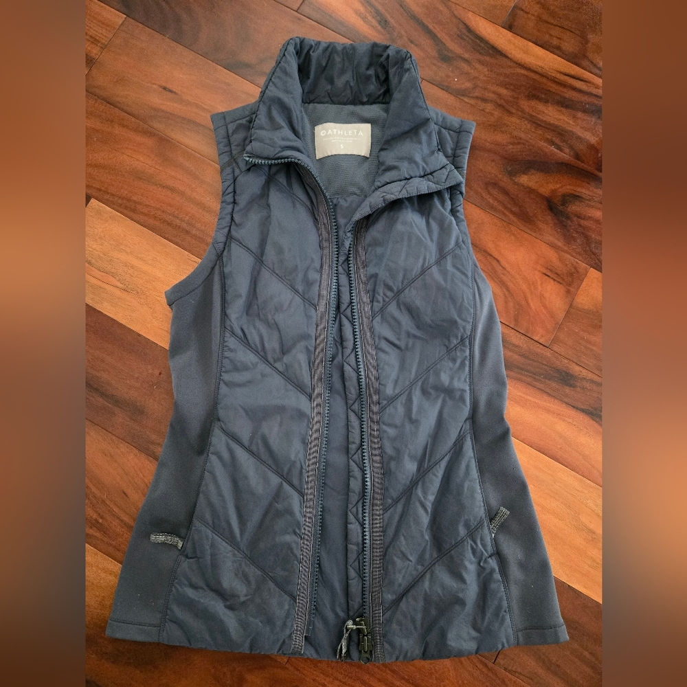 Athleta Women's Dark Blue Quilted Vest